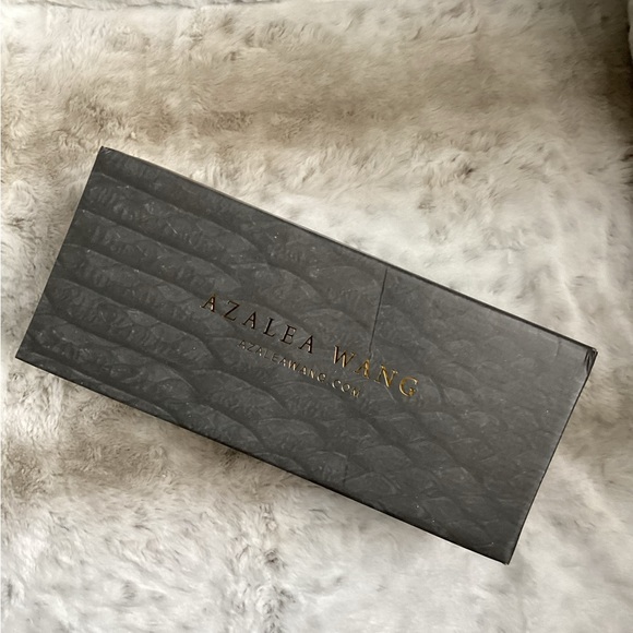 Azalea Wang Parker-White Sandal, 8, NIB - Picture 6 of 8